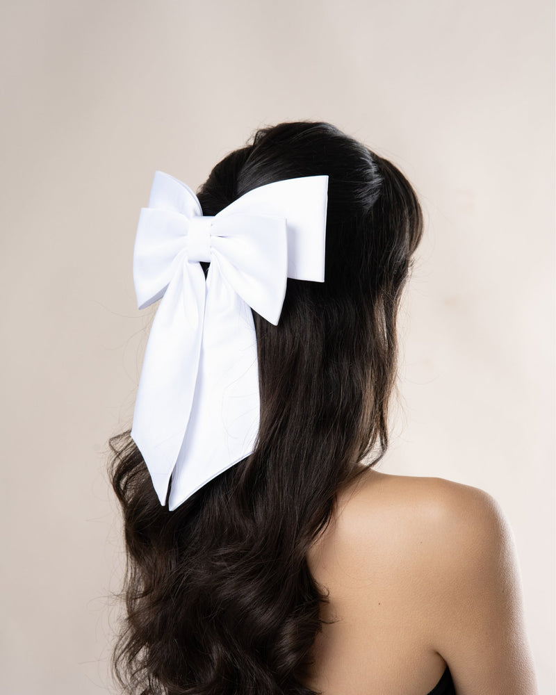 ELEGANTER HAARSCHMUCK