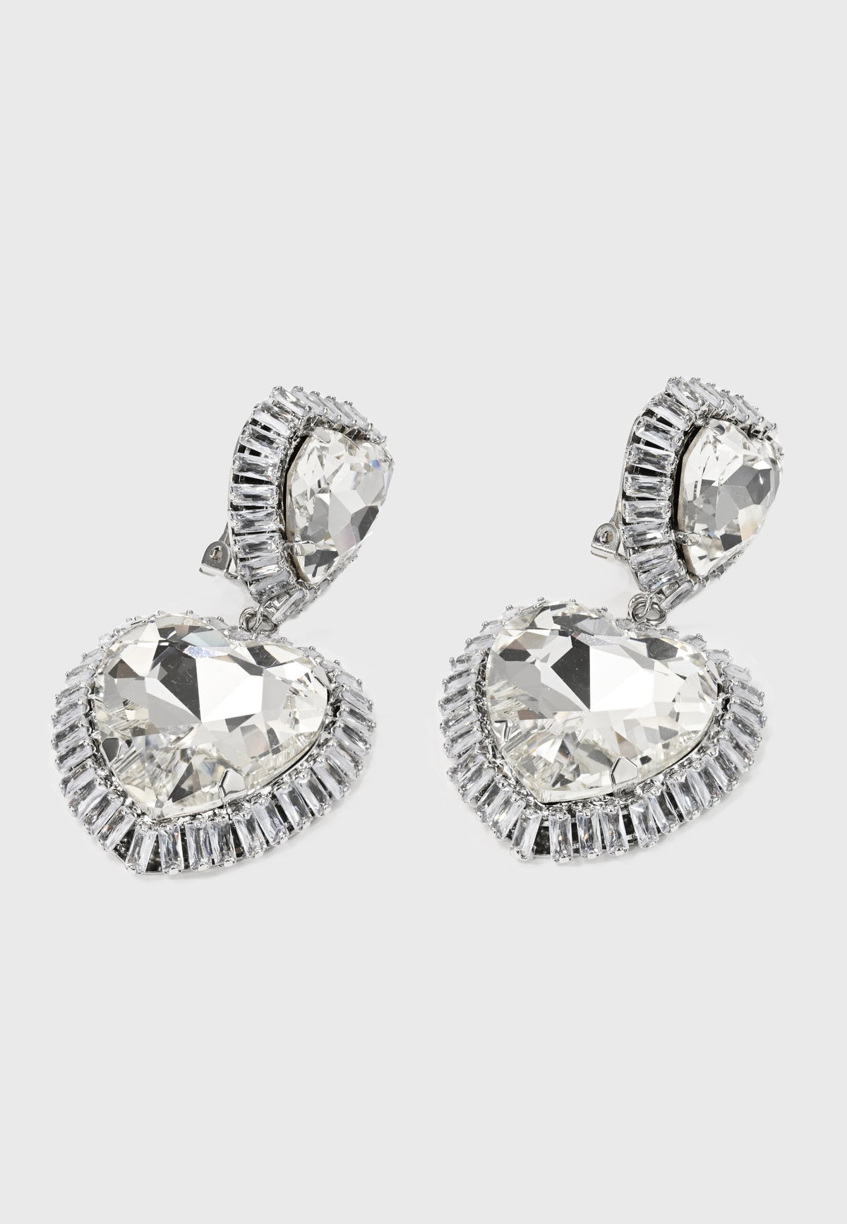 "Amore per sempre" - Funkelnde Statement-Ohrclips mit Kristallen