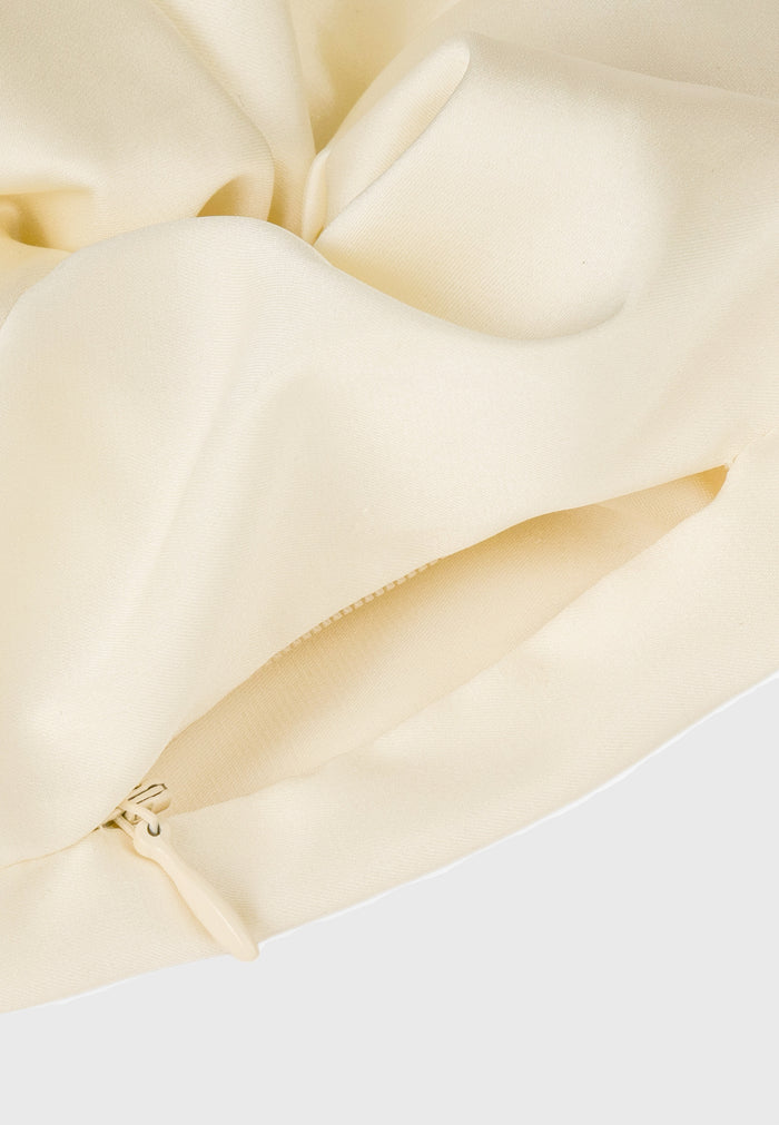 Amaretto - Satin Scrunchie in Creme