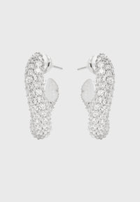 Sparkling GIGI - Precious silver-plated crystal hoop earrings with twist