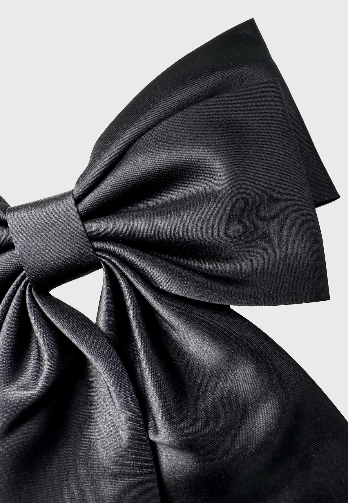 Big Bow - Schwarze Haarklammer mit großer Doppel-Schleife aus Satin